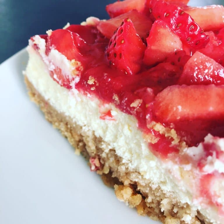 New York Cheesecake... für diesen Kuchen könnte ich sterben! So lecker... vor allem mit Erdbeeren!