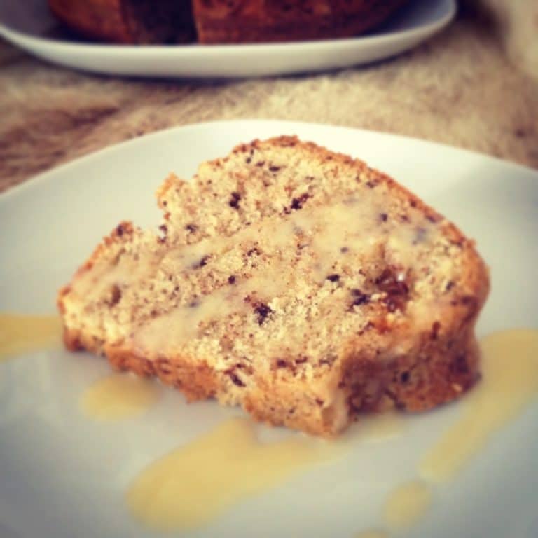 Eierlikör Gugelhupf mit Valrhona Schokostückchen