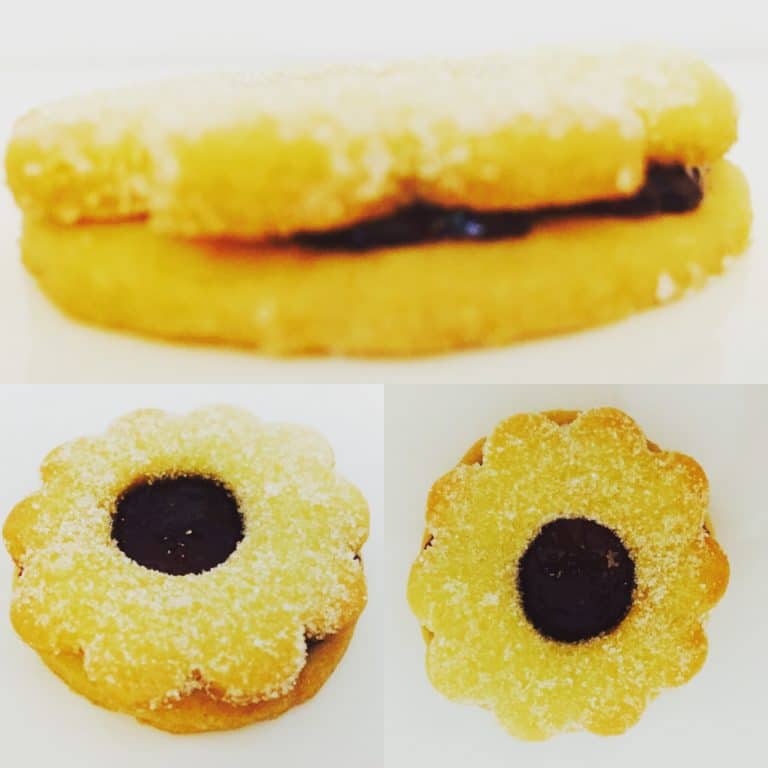 Spitzbuben mit Himbeergelee