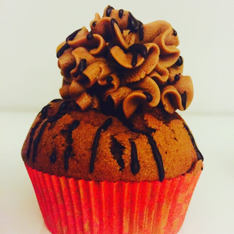 Schokoladen Spekulatius Cupcakes mit Schokoladencreme