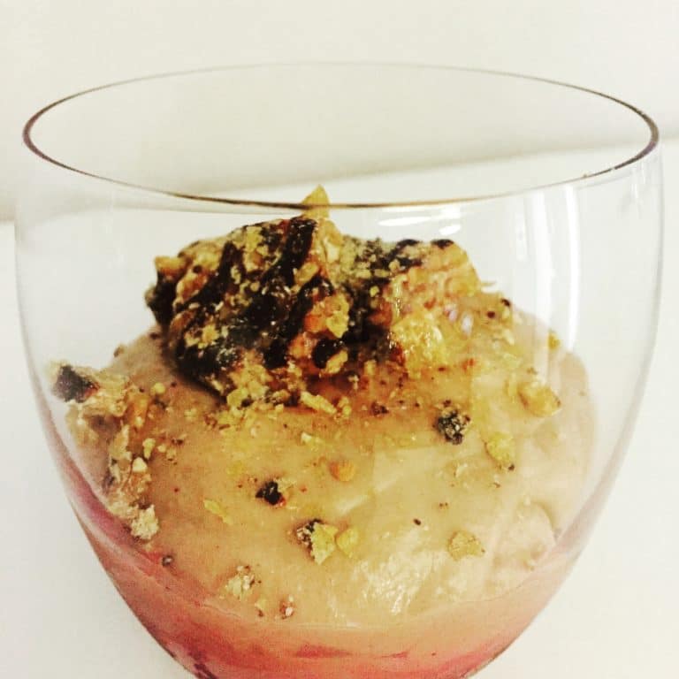 Nougat – Mousse mit Nusskrokant