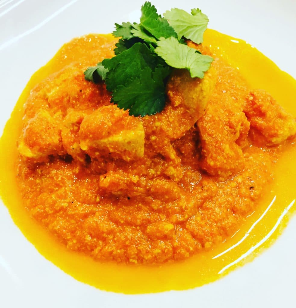 Butternut Chicken auf Deutsch Butter Hühnchen, ist das wohl bekannteste indische Gerichte, welches wir kennen, lieben und in vollen Zügen genießen.