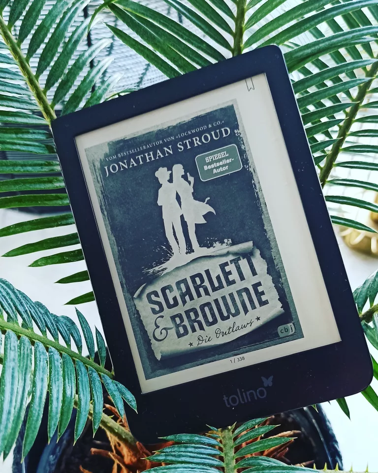 Scarlett & Browne
